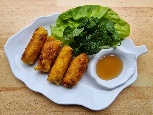 Nems poulet (4 pièces)