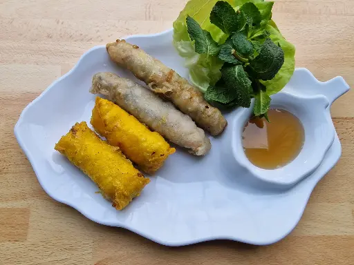 Nems mixte (2 poulet/2 vegan)